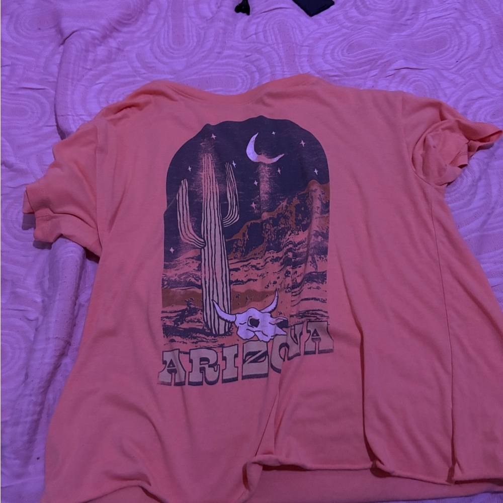 Arizona Graphic T-Shirt in Peach